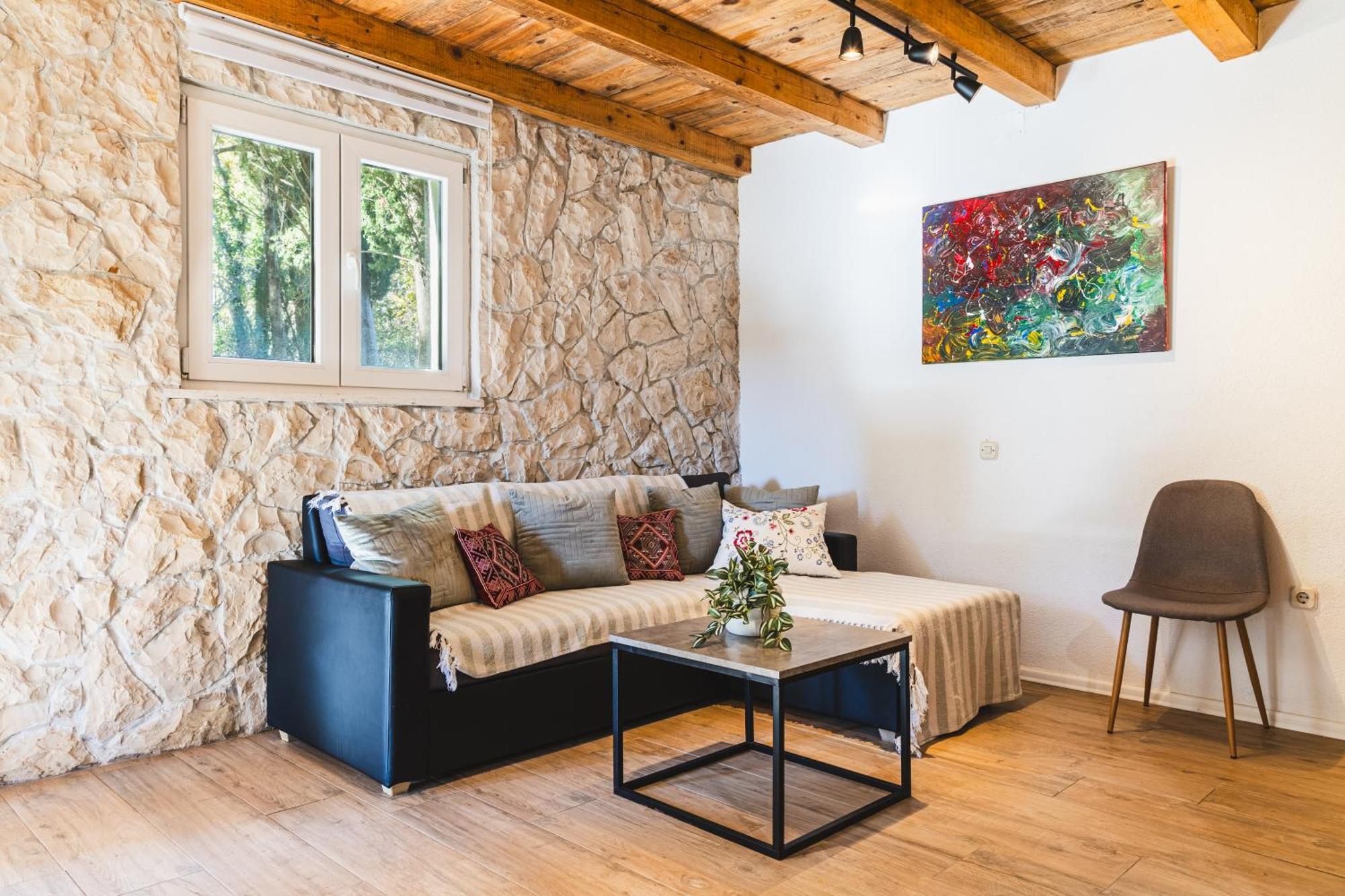 Country House Uros In Nature With Pool Lovorno Exteriér fotografie