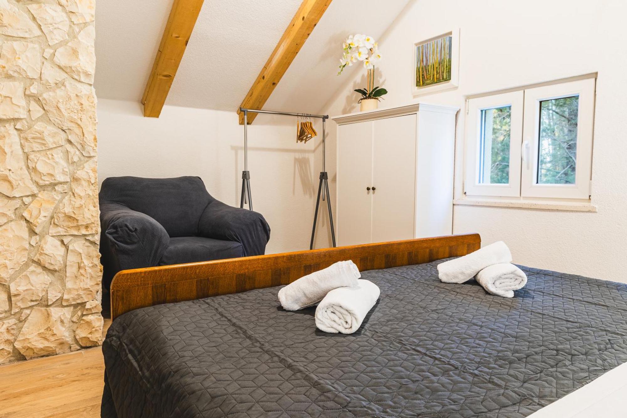 Country House Uros In Nature With Pool Lovorno Exteriér fotografie