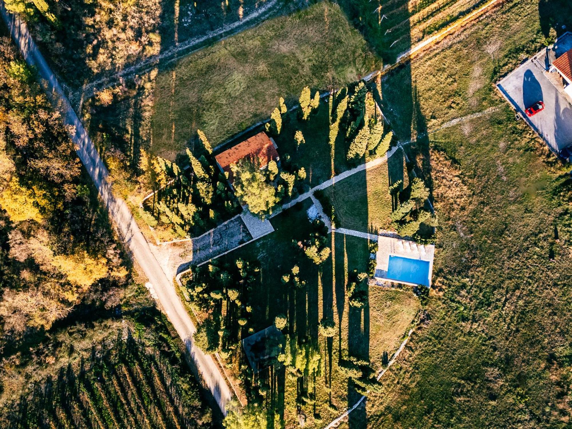 Country House Uros In Nature With Pool Lovorno Exteriér fotografie
